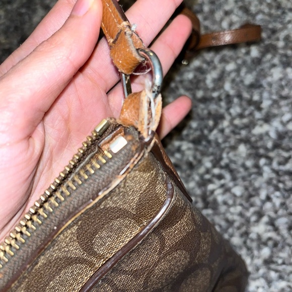 COACH Monogram Messenger bag - Picture 9 of 12